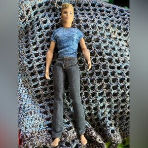 Mattel 2015 Ken Fashionista Barbie Doll
